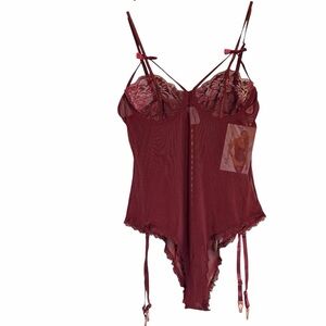 Elegant Moments Lace Teddy Bodysuit